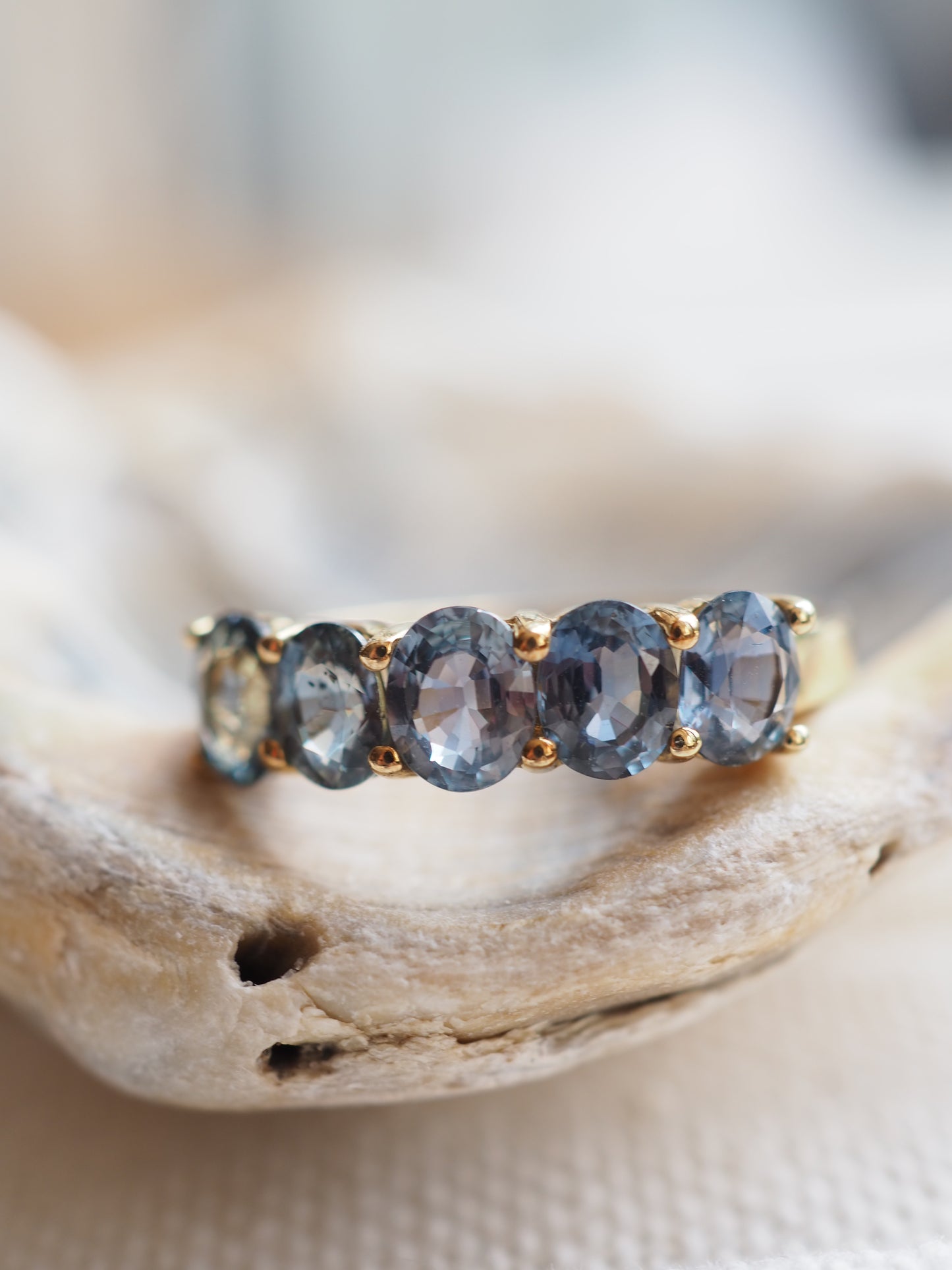 9K Gold Sapphire Ring